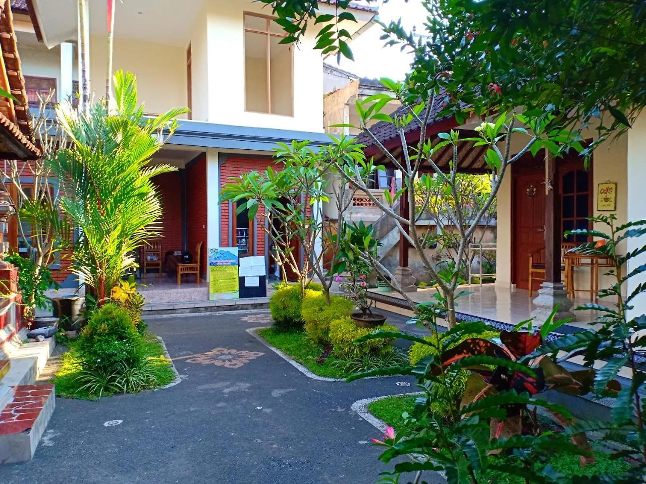 Dekwah Homestay Ubud